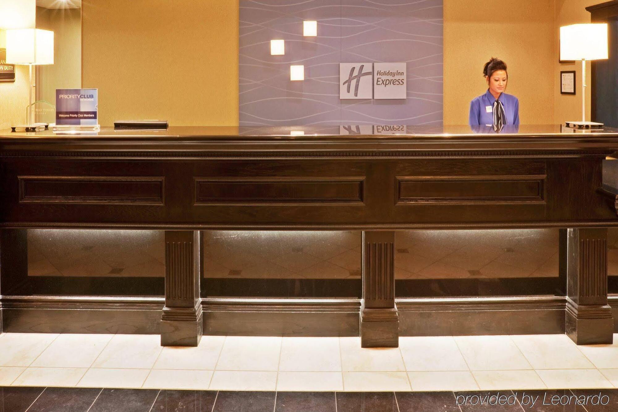 Holiday Inn Express Hotel & Suites Durant By Ihg Exterior foto